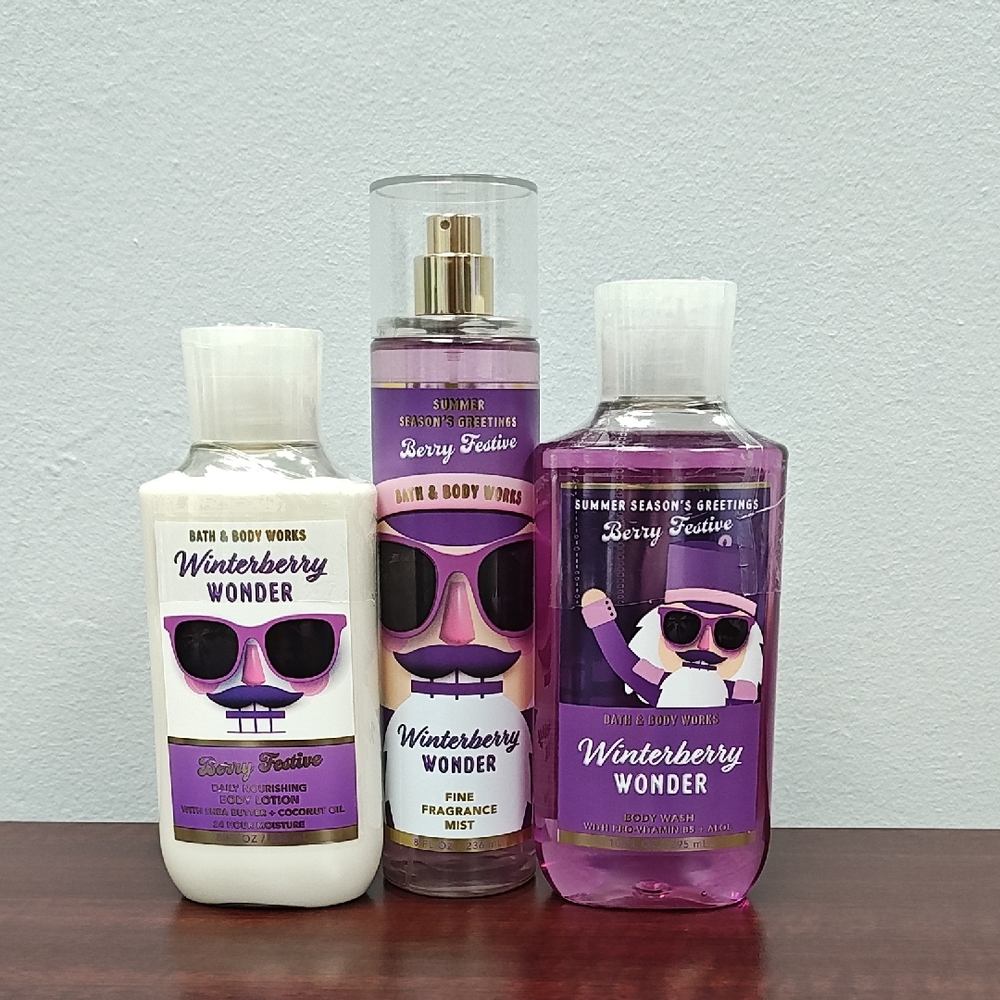 Bath & Body Works WINTERBERRY WONDER 3 Piece Body Care Gift Set